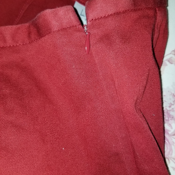 Deep red pants - Picture 3 of 5